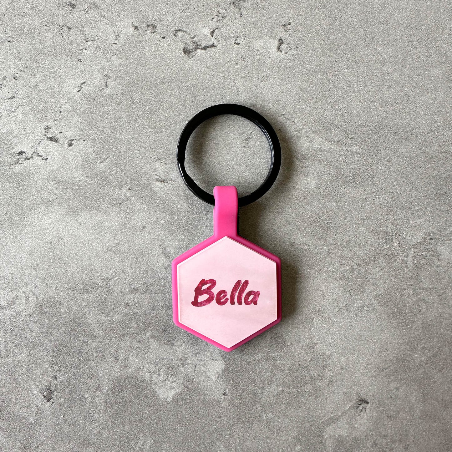 Light pink name tag for dog - Font Tea